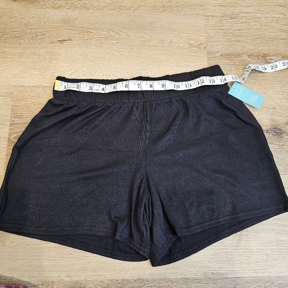 Maurices Shorts Womens Size XS Black NWT - Picture 3 of 6